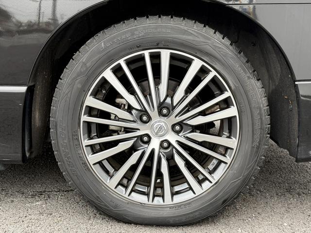 エルグランド ３５０ハイウェイスタープレミアム　禁煙車　１１型フリップダウンモニター　ツインサンルーフ　メモリー＆ヒーター付きレザーシート　両側スライド　衝突軽減ブレーキ　パワーテールゲート　ＡＣ１００Ｖ電源　レーダークルーズ　ビルトインＥＴＣ（31枚目）