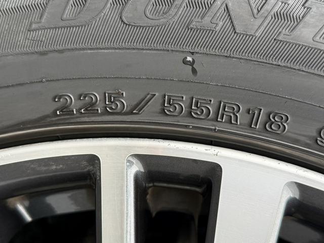 エルグランド ３５０ハイウェイスタープレミアム　禁煙車　１１型フリップダウンモニター　ツインサンルーフ　メモリー＆ヒーター付きレザーシート　両側スライド　衝突軽減ブレーキ　パワーテールゲート　ＡＣ１００Ｖ電源　レーダークルーズ　ビルトインＥＴＣ（35枚目）