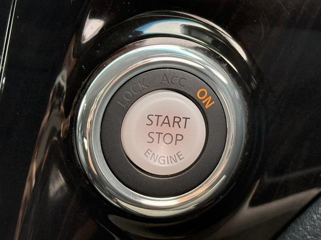 エルグランド ３５０ハイウェイスタープレミアム　禁煙車　１１型フリップダウンモニター　ツインサンルーフ　メモリー＆ヒーター付きレザーシート　両側スライド　衝突軽減ブレーキ　パワーテールゲート　ＡＣ１００Ｖ電源　レーダークルーズ　ビルトインＥＴＣ（58枚目）