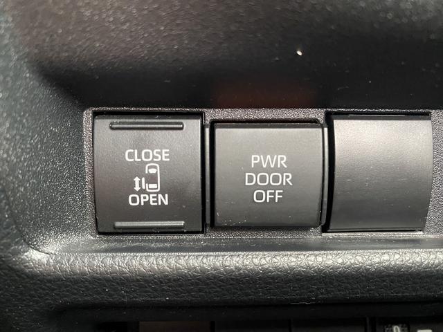 シエンタ ハイブリッドＸ　純正８インチディスプレイ　フルセグ　バックカメラ　１００Ｖ電源　電動スライドドア　衝突軽減ブレーキ　運転支援システム　レーダークルーズ　オートハイビーム　純正ビルトインＥＴＣ２．０　ＵＳＢ端子（5枚目）