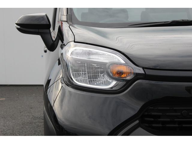 シエンタ ハイブリッドＸ　純正８インチディスプレイ　フルセグ　バックカメラ　１００Ｖ電源　電動スライドドア　衝突軽減ブレーキ　運転支援システム　レーダークルーズ　オートハイビーム　純正ビルトインＥＴＣ２．０　ＵＳＢ端子（12枚目）