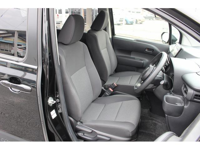 シエンタ ハイブリッドＸ　純正８インチディスプレイ　フルセグ　バックカメラ　１００Ｖ電源　電動スライドドア　衝突軽減ブレーキ　運転支援システム　レーダークルーズ　オートハイビーム　純正ビルトインＥＴＣ２．０　ＵＳＢ端子（15枚目）