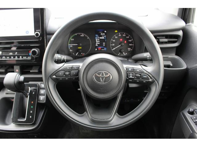 シエンタ ハイブリッドＸ　純正８インチディスプレイ　フルセグ　バックカメラ　１００Ｖ電源　電動スライドドア　衝突軽減ブレーキ　運転支援システム　レーダークルーズ　オートハイビーム　純正ビルトインＥＴＣ２．０　ＵＳＢ端子（19枚目）