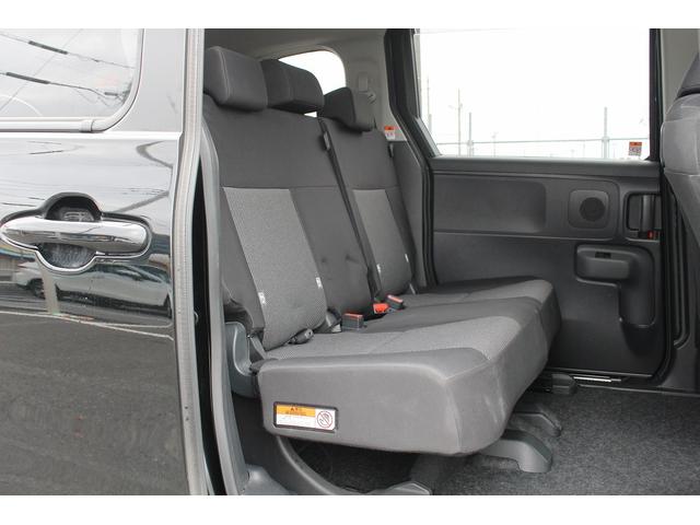 シエンタ ハイブリッドＸ　純正８インチディスプレイ　フルセグ　バックカメラ　１００Ｖ電源　電動スライドドア　衝突軽減ブレーキ　運転支援システム　レーダークルーズ　オートハイビーム　純正ビルトインＥＴＣ２．０　ＵＳＢ端子（41枚目）