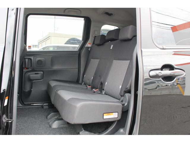 シエンタ ハイブリッドＸ　純正８インチディスプレイ　フルセグ　バックカメラ　１００Ｖ電源　電動スライドドア　衝突軽減ブレーキ　運転支援システム　レーダークルーズ　オートハイビーム　純正ビルトインＥＴＣ２．０　ＵＳＢ端子（42枚目）