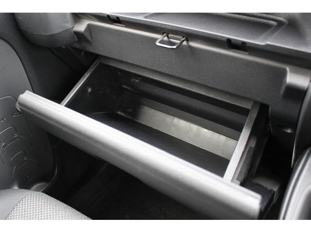 シエンタ ハイブリッドＸ　純正８インチディスプレイ　フルセグ　バックカメラ　１００Ｖ電源　電動スライドドア　衝突軽減ブレーキ　運転支援システム　レーダークルーズ　オートハイビーム　純正ビルトインＥＴＣ２．０　ＵＳＢ端子（60枚目）