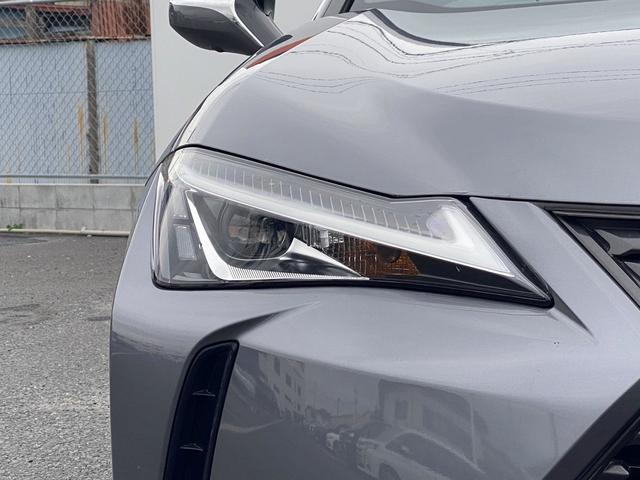 ＵＸ ＵＸ２５０ｈ　バージョンＣ　純正１０インチナビ　フルセグ　バックカメラ　シートヒーター　アダプティブクルーズ　電動リアゲート　茶色Ｌ－ＴＥＸ合皮シート　ステアリングヒーター　衝突軽減ブレーキ　ＥＴＣ２．０　レーンキープアシスト（14枚目）