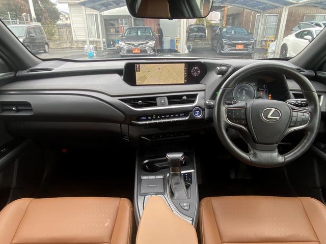 ＵＸ ＵＸ２５０ｈ　バージョンＣ　純正１０インチナビ　フルセグ　バックカメラ　シートヒーター　アダプティブクルーズ　電動リアゲート　茶色Ｌ－ＴＥＸ合皮シート　ステアリングヒーター　衝突軽減ブレーキ　ＥＴＣ２．０　レーンキープアシスト（41枚目）