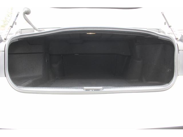 クラウンハイブリッド Ｓ　エレガンススタイル　純正８型ナビ　バックカメラ　フルセグ　アダプティブクルーズコントロール　衝突軽減ブレーキ　運転支援システム　パワーシート　シートヒーター　純正ビルトインＥＴＣ２．０　純正１８インチアルミホイール（31枚目）