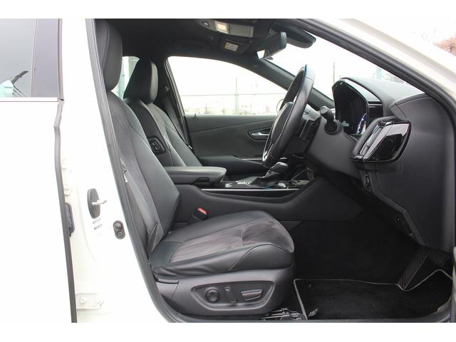 クラウンハイブリッド Ｓ　エレガンススタイル　純正８型ナビ　バックカメラ　フルセグ　アダプティブクルーズコントロール　衝突軽減ブレーキ　運転支援システム　パワーシート　シートヒーター　純正ビルトインＥＴＣ２．０　純正１８インチアルミホイール（33枚目）