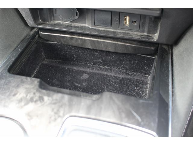 クラウンハイブリッド Ｓ　エレガンススタイル　純正８型ナビ　バックカメラ　フルセグ　アダプティブクルーズコントロール　衝突軽減ブレーキ　運転支援システム　パワーシート　シートヒーター　純正ビルトインＥＴＣ２．０　純正１８インチアルミホイール（67枚目）