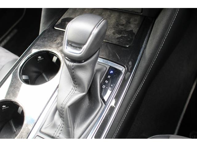 クラウンハイブリッド Ｓ　エレガンススタイル　純正８型ナビ　バックカメラ　フルセグ　アダプティブクルーズコントロール　衝突軽減ブレーキ　運転支援システム　パワーシート　シートヒーター　純正ビルトインＥＴＣ２．０　純正１８インチアルミホイール（69枚目）