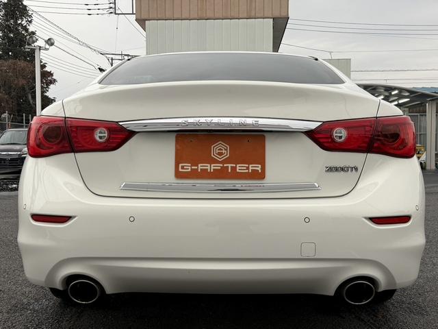 スカイライン ２００ＧＴ－ｔタイプＰ　禁煙車　純正８インチナビ　フルセグ　アラウンドビューカメラ　黒革シート　メモリ付きパワーシート　衝突軽減ブレーキ　運転支援システム　アダプティブクルーズコントロール　パーキングサポート　シートヒーター（10枚目）