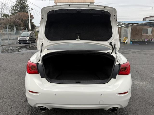 スカイライン ２００ＧＴ－ｔタイプＰ　禁煙車　純正８インチナビ　フルセグ　アラウンドビューカメラ　黒革シート　メモリ付きパワーシート　衝突軽減ブレーキ　運転支援システム　アダプティブクルーズコントロール　パーキングサポート　シートヒーター（39枚目）