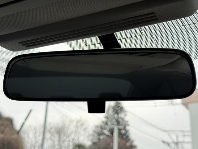 スカイライン ２００ＧＴ－ｔタイプＰ　禁煙車　純正８インチナビ　フルセグ　アラウンドビューカメラ　黒革シート　メモリ付きパワーシート　衝突軽減ブレーキ　運転支援システム　アダプティブクルーズコントロール　パーキングサポート　シートヒーター（61枚目）