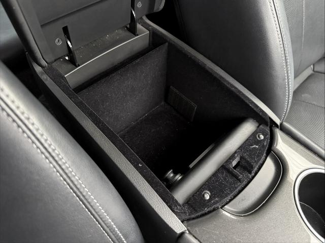 スカイライン ２００ＧＴ－ｔタイプＰ　禁煙車　純正８インチナビ　フルセグ　アラウンドビューカメラ　黒革シート　メモリ付きパワーシート　衝突軽減ブレーキ　運転支援システム　アダプティブクルーズコントロール　パーキングサポート　シートヒーター（67枚目）