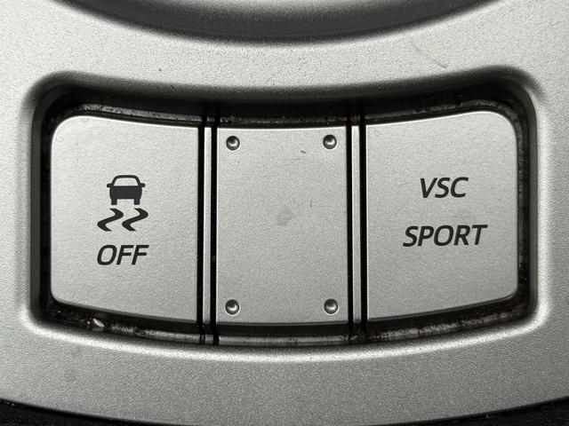 ８６ ＧＴ　禁煙車　６速ＭＴ　ＴＲＤフルエアロ　ＴＲＤマフラー　ＴＲＤキャリパー　ＲＥＣＡＲＯシート　社外ナビ　バックカメラ　フルセグ　ＴＲＤ１８インチアルミホイール　車高調　ＥＴＣ　Ｂｌｕｅｔｏｏｔｈ　スマキー（55枚目）