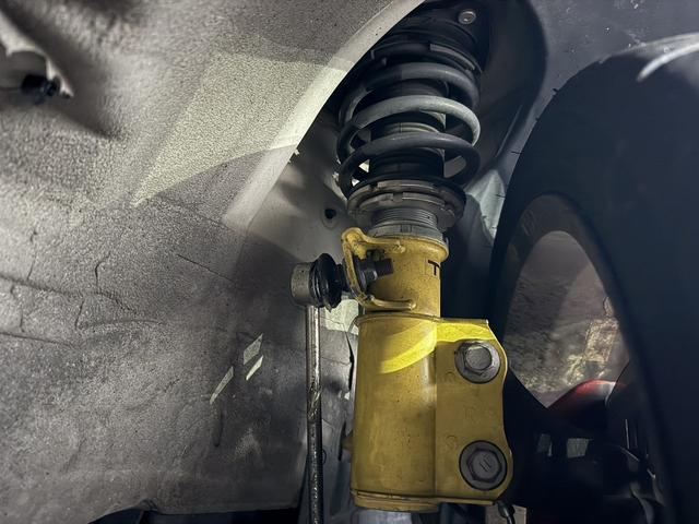 ８６ ＧＴ　禁煙車　６速ＭＴ　ＴＲＤフルエアロ　ＴＲＤマフラー　ＴＲＤキャリパー　ＲＥＣＡＲＯシート　社外ナビ　バックカメラ　フルセグ　ＴＲＤ１８インチアルミホイール　車高調　ＥＴＣ　Ｂｌｕｅｔｏｏｔｈ　スマキー（66枚目）