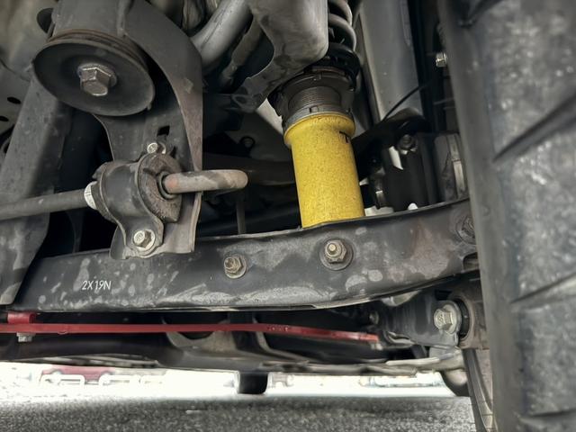 ８６ ＧＴ　禁煙車　６速ＭＴ　ＴＲＤフルエアロ　ＴＲＤマフラー　ＴＲＤキャリパー　ＲＥＣＡＲＯシート　社外ナビ　バックカメラ　フルセグ　ＴＲＤ１８インチアルミホイール　車高調　ＥＴＣ　Ｂｌｕｅｔｏｏｔｈ　スマキー（67枚目）