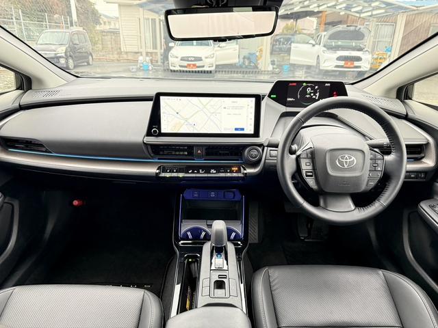 プリウス Ｚ　禁煙車　パノラマルーフ　デジタルインナーミラー　モデリスタエアロ　黒革シート　ＡＣ１００Ｖ電源　純正１２．３型ディスプレイオーディオ　地デジ　パノラミックビューカメラ　衝突軽減　レーダークルーズ（18枚目）