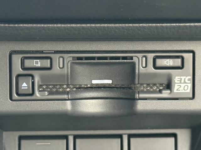 プリウス Ｚ　禁煙車　パノラマルーフ　デジタルインナーミラー　モデリスタエアロ　黒革シート　ＡＣ１００Ｖ電源　純正１２．３型ディスプレイオーディオ　地デジ　パノラミックビューカメラ　衝突軽減　レーダークルーズ（65枚目）