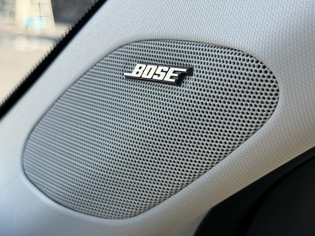 ＺＲ－Ｖ ｅ：ＨＥＶ　Ｚ　禁煙車　ヒーター付きパワーシート　純正９インチナビ　フルセグ　全方位カメラ　運転支援システム　衝突軽減ブレーキ　ステアリングヒーター　パワーバックドア　後退時アラート　パドルシフト　ワイヤレス充電器（7枚目）