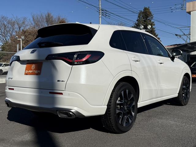 ＺＲ－Ｖ ｅ：ＨＥＶ　Ｚ　禁煙車　ヒーター付きパワーシート　純正９インチナビ　フルセグ　全方位カメラ　運転支援システム　衝突軽減ブレーキ　ステアリングヒーター　パワーバックドア　後退時アラート　パドルシフト　ワイヤレス充電器（22枚目）