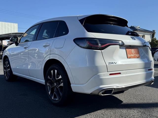 ＺＲ－Ｖ ｅ：ＨＥＶ　Ｚ　禁煙車　ヒーター付きパワーシート　純正９インチナビ　フルセグ　全方位カメラ　運転支援システム　衝突軽減ブレーキ　ステアリングヒーター　パワーバックドア　後退時アラート　パドルシフト　ワイヤレス充電器（23枚目）