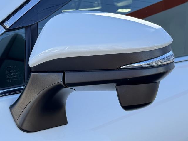 ハリアーハイブリッド Ｇ　禁煙車　純正８インチディスプレイ　衝突軽減ブレーキ　運転支援システム　デジタルインナーミラー　ＡＣ１００Ｖ電源　オートハイビーム　ホールドブレーキ　ロードサインアシスト　コーナーセンサー　ＥＴＣ（30枚目）