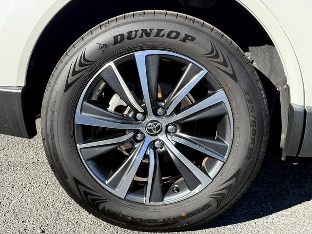 ハリアーハイブリッド Ｇ　禁煙車　純正８インチディスプレイ　衝突軽減ブレーキ　運転支援システム　デジタルインナーミラー　ＡＣ１００Ｖ電源　オートハイビーム　ホールドブレーキ　ロードサインアシスト　コーナーセンサー　ＥＴＣ（31枚目）