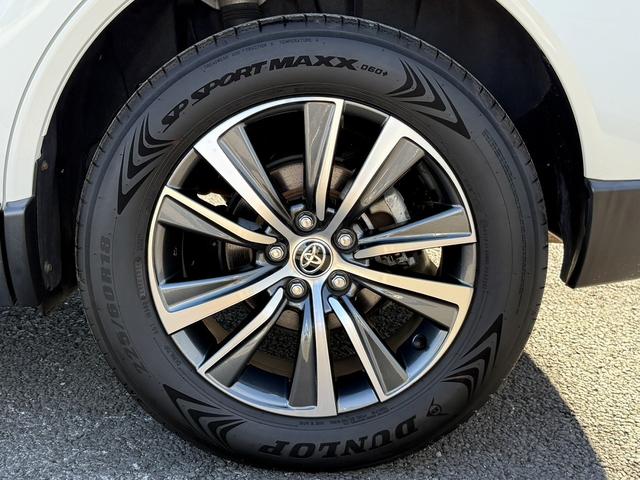 ハリアーハイブリッド Ｇ　禁煙車　純正８インチディスプレイ　衝突軽減ブレーキ　運転支援システム　デジタルインナーミラー　ＡＣ１００Ｖ電源　オートハイビーム　ホールドブレーキ　ロードサインアシスト　コーナーセンサー　ＥＴＣ（32枚目）