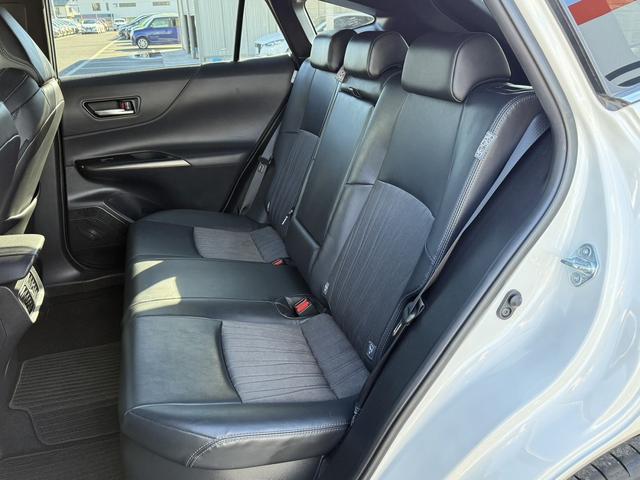 ハリアーハイブリッド Ｇ　禁煙車　純正８インチディスプレイ　衝突軽減ブレーキ　運転支援システム　デジタルインナーミラー　ＡＣ１００Ｖ電源　オートハイビーム　ホールドブレーキ　ロードサインアシスト　コーナーセンサー　ＥＴＣ（48枚目）