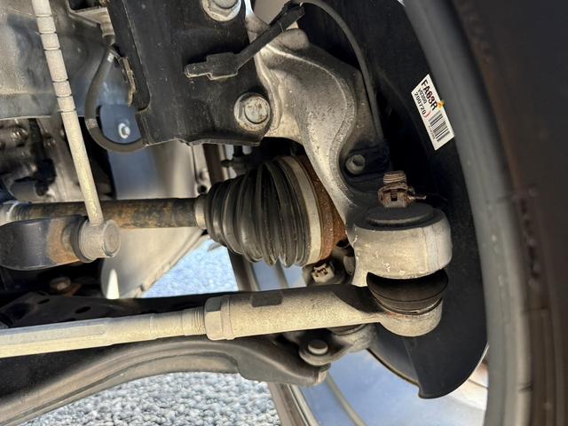 ハリアーハイブリッド Ｇ　禁煙車　純正８インチディスプレイ　衝突軽減ブレーキ　運転支援システム　デジタルインナーミラー　ＡＣ１００Ｖ電源　オートハイビーム　ホールドブレーキ　ロードサインアシスト　コーナーセンサー　ＥＴＣ（69枚目）