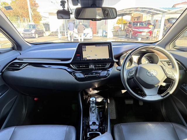 C-HR G 禁煙車 1オーナー 純正9インチナビ フルセグ プリクラッシュセーフティ バックカメラ ビルトインETC アダプティブクルーズコントロール シートヒーター ブラインドスポットモニター(18枚目)