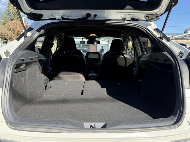 C-HR G 禁煙車 1オーナー 純正9インチナビ フルセグ プリクラッシュセーフティ バックカメラ ビルトインETC アダプティブクルーズコントロール シートヒーター ブラインドスポットモニター(40枚目)