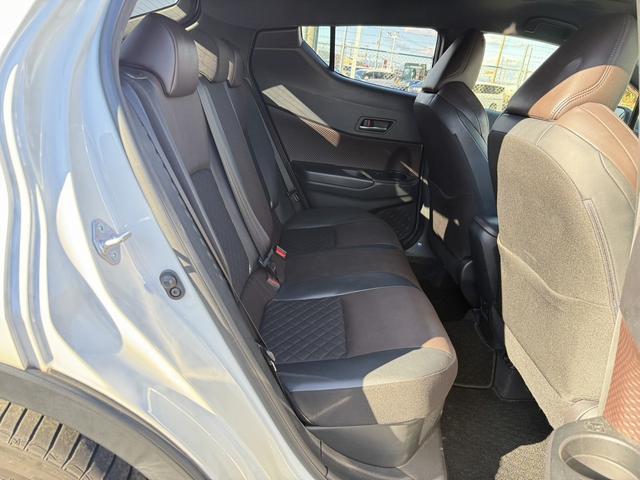 C-HR G 禁煙車 1オーナー 純正9インチナビ フルセグ プリクラッシュセーフティ バックカメラ ビルトインETC アダプティブクルーズコントロール シートヒーター ブラインドスポットモニター(44枚目)