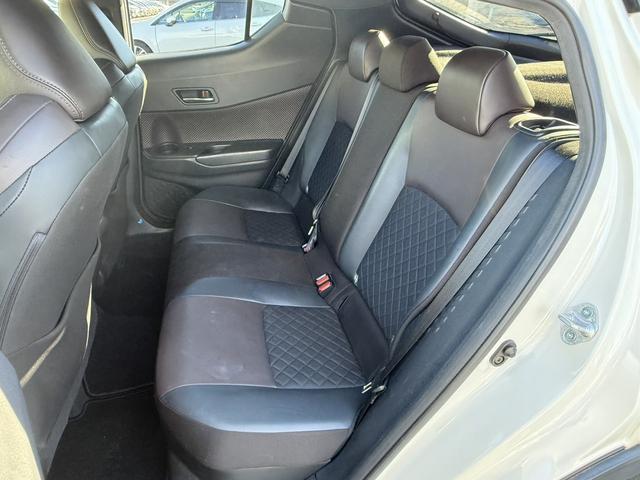 C-HR G 禁煙車 1オーナー 純正9インチナビ フルセグ プリクラッシュセーフティ バックカメラ ビルトインETC アダプティブクルーズコントロール シートヒーター ブラインドスポットモニター(48枚目)