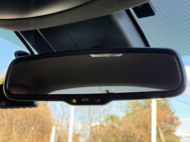 C-HR G 禁煙車 1オーナー 純正9インチナビ フルセグ プリクラッシュセーフティ バックカメラ ビルトインETC アダプティブクルーズコントロール シートヒーター ブラインドスポットモニター(65枚目)