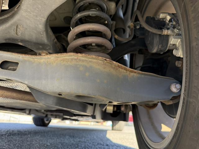 C-HR G 禁煙車 1オーナー 純正9インチナビ フルセグ プリクラッシュセーフティ バックカメラ ビルトインETC アダプティブクルーズコントロール シートヒーター ブラインドスポットモニター(70枚目)