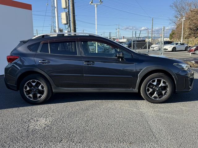 ＸＶ ２．０ｉ－Ｌ　アイサイト　禁煙車　ルーフレールシャークアンテナ　フルセグ　バックカメラ　衝突軽減ブレーキ　運転支援システム　ブラインドスポットモニター　レーダークルーズ　ｎａｎｏｅ搭載　オレンジ刺繍革巻きハンドル＆シート（9枚目）