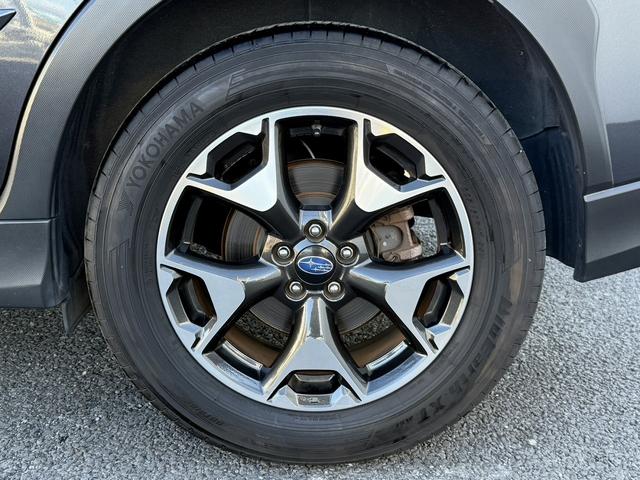 ＸＶ ２．０ｉ－Ｌ　アイサイト　禁煙車　ルーフレールシャークアンテナ　フルセグ　バックカメラ　衝突軽減ブレーキ　運転支援システム　ブラインドスポットモニター　レーダークルーズ　ｎａｎｏｅ搭載　オレンジ刺繍革巻きハンドル＆シート（32枚目）