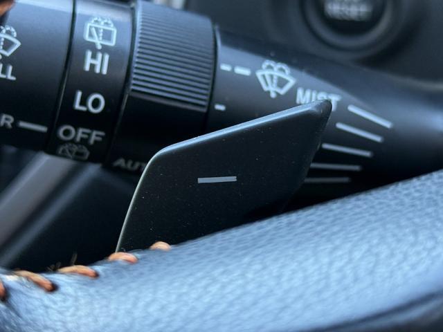 ＸＶ ２．０ｉ－Ｌ　アイサイト　禁煙車　ルーフレールシャークアンテナ　フルセグ　バックカメラ　衝突軽減ブレーキ　運転支援システム　ブラインドスポットモニター　レーダークルーズ　ｎａｎｏｅ搭載　オレンジ刺繍革巻きハンドル＆シート（54枚目）