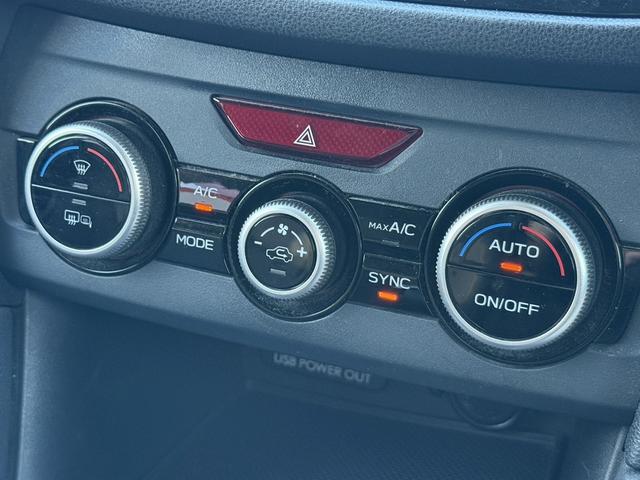 ＸＶ ２．０ｉ－Ｌ　アイサイト　禁煙車　ルーフレールシャークアンテナ　フルセグ　バックカメラ　衝突軽減ブレーキ　運転支援システム　ブラインドスポットモニター　レーダークルーズ　ｎａｎｏｅ搭載　オレンジ刺繍革巻きハンドル＆シート（60枚目）