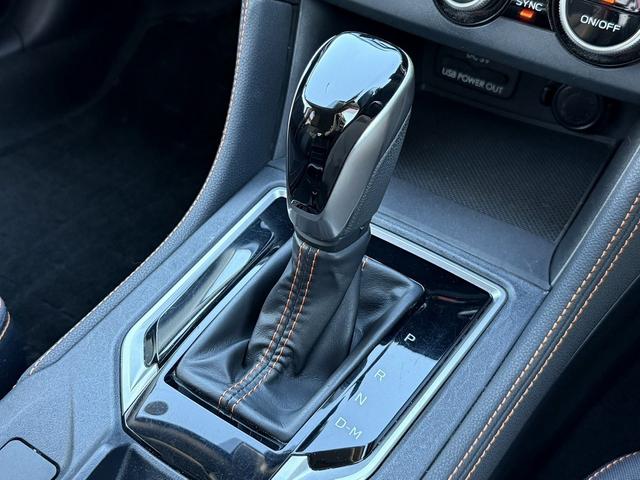 ＸＶ ２．０ｉ－Ｌ　アイサイト　禁煙車　ルーフレールシャークアンテナ　フルセグ　バックカメラ　衝突軽減ブレーキ　運転支援システム　ブラインドスポットモニター　レーダークルーズ　ｎａｎｏｅ搭載　オレンジ刺繍革巻きハンドル＆シート（63枚目）