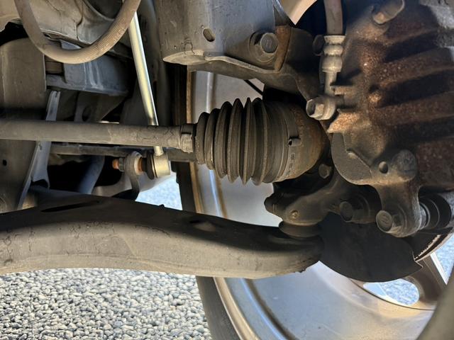 ＸＶ ２．０ｉ－Ｌ　アイサイト　禁煙車　ルーフレールシャークアンテナ　フルセグ　バックカメラ　衝突軽減ブレーキ　運転支援システム　ブラインドスポットモニター　レーダークルーズ　ｎａｎｏｅ搭載　オレンジ刺繍革巻きハンドル＆シート（73枚目）