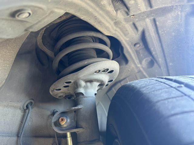 ＸＶ ２．０ｉ－Ｌ　アイサイト　禁煙車　ルーフレールシャークアンテナ　フルセグ　バックカメラ　衝突軽減ブレーキ　運転支援システム　ブラインドスポットモニター　レーダークルーズ　ｎａｎｏｅ搭載　オレンジ刺繍革巻きハンドル＆シート（74枚目）