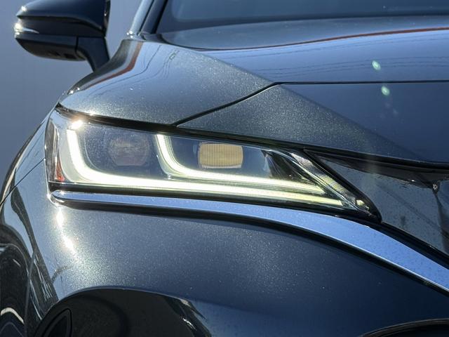 ハリアー Ｚ　禁煙車　純正ＪＢＬ１２．３インチナビ　３６０度カメラ　フルセグ　ワイヤレス充電　ブラウンレザー内装　運転支援　衝突軽減　ヘッドアップディスプレイ　ＢＳＭ　Ｐシート　パワーリアゲート　レーダークルーズ（12枚目）