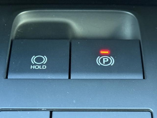 ハリアー Ｚ　禁煙車　純正ＪＢＬ１２．３インチナビ　３６０度カメラ　フルセグ　ワイヤレス充電　ブラウンレザー内装　運転支援　衝突軽減　ヘッドアップディスプレイ　ＢＳＭ　Ｐシート　パワーリアゲート　レーダークルーズ（61枚目）