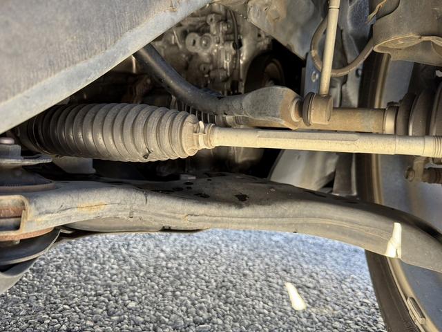 ハリアー Ｚ　禁煙車　純正ＪＢＬ１２．３インチナビ　３６０度カメラ　フルセグ　ワイヤレス充電　ブラウンレザー内装　運転支援　衝突軽減　ヘッドアップディスプレイ　ＢＳＭ　Ｐシート　パワーリアゲート　レーダークルーズ（72枚目）