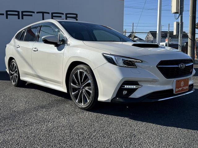 レヴォーグ ＳＴＩスポーツ　ＥＸ　純正１１．６インチナビ　フルセグ　フロントサイドバックカメラ　メモリー＆ヒーター付き電動付き赤黒革シート　パワーテールゲート　運転支援　衝突軽減　レーダークルーズ　ドライバーモニタリングシステム（21枚目）